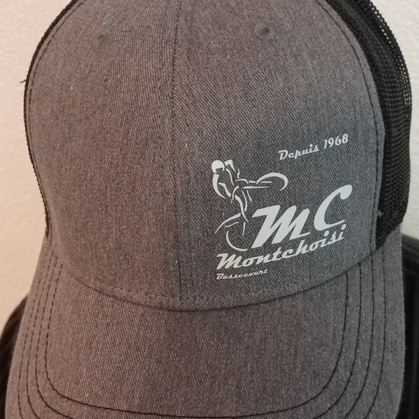 Casquette blanche du club