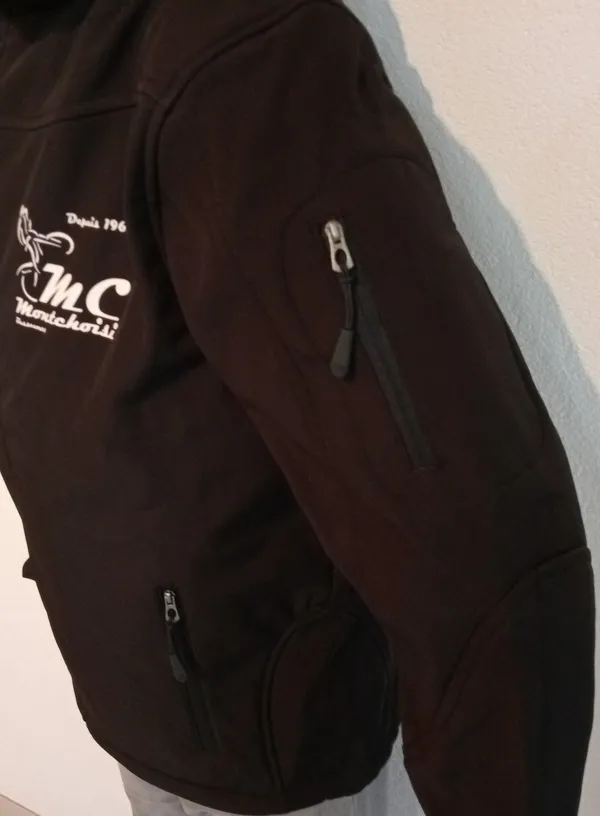Veste capuche poche du club
